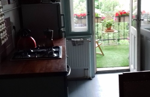 Vinohrady Apartment | Elegant and spacious apartment with sunny balcony in top neighbourhood of Prague