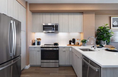 Menlo Park House | Elegant and Modern: Your Perfect Menlo Park Retreat