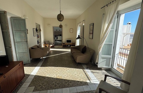 San Ambrosio Apartment | Elegant Apartment in Vejer Old Town, renovated but with lovely original features