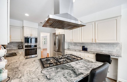 Mount Paran - Northside House | Elegant Buckhead ATL Retreat