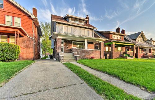 New Center Detroit House | Elegant Detroit Home with Yard about 5 Mi to Dtwn!