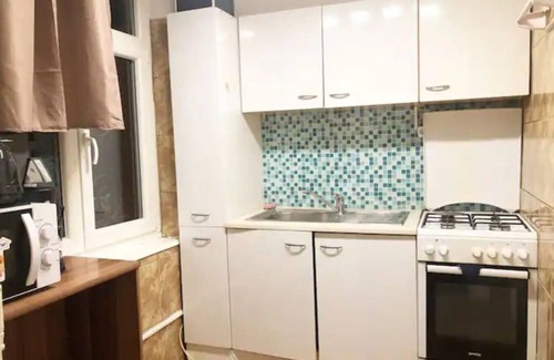 Ottakring Apartment | Elegant Haven: Stylish and Spacious 3BR Apartment