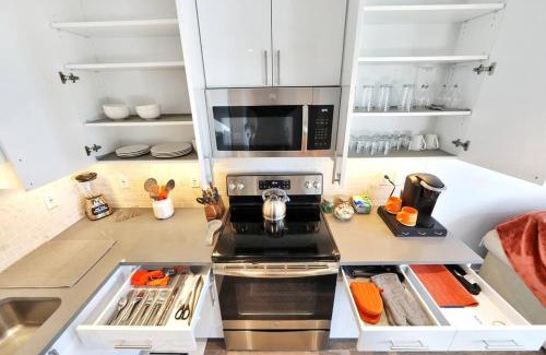 Hackensack Apartment | Elegant Main Street Living* Near NYC