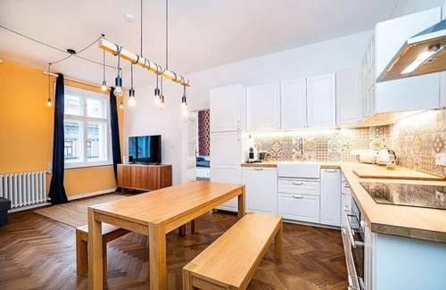 Karlin Apartment | Elegant, modern, 2-bed flat by Museum of Prague