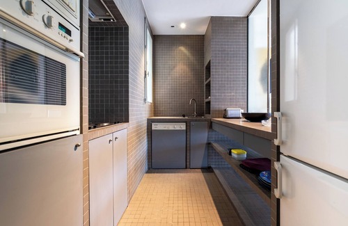 Champs-Elysees Apartment | Elegant Paris Apartment on Avenue Montaigne
