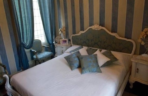 Montesiro Villa | Elegant Prinetti residence with pool,tennis Monza