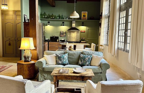 Uzes Apartment | Elegant & spacious apartment in historical building, steps from Place aux Herbes