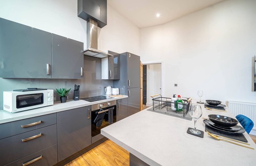 Barnsley Apartment | Elegant Stay in Barnsley for Work and Relaxation