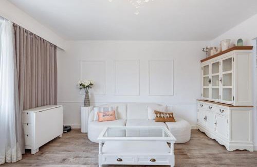 Limpertsberg Apartment | Elegant Studio Getaway with Balcony & Charm
