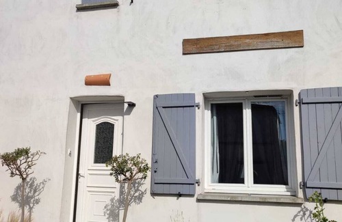 Etaules House | Elegant terraced house 10 minutes from the beaches