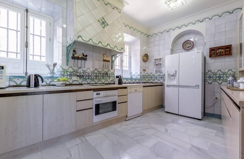 San Bartolome Apartment | Elegant town house for 6 people situated in the best area of Seville