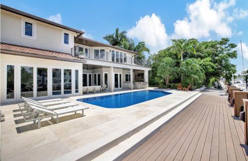 Las Olas Isles House | Elegant Waterfront Estate 6BR- 6.5BA