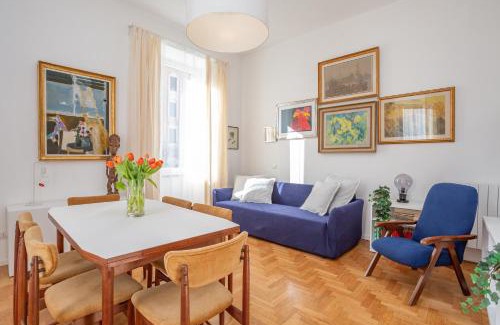 Esquilino Apartment | Elegantis Des Artistes Apartment
