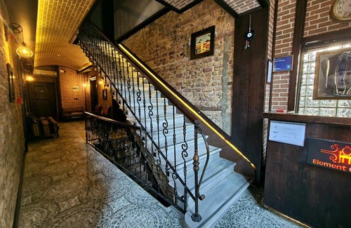 Cihangir Apartment | Element Garden
