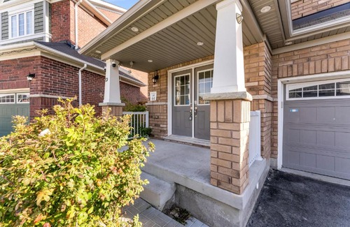 Durham Region House | Elevate Your Family Getaway in Oshawa with the brand new Luxury Villa