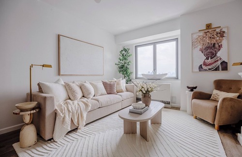 Harlem Apartment | Elevated City Views: Modern & Stylish Retreat near Times Square