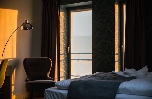 Jaszarokszallas Hotel | Eleven Business & Sport Hotel