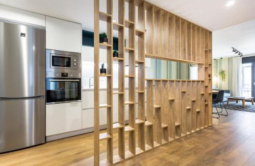 El Arenal Apartment | ELEVEN Real de la Carretería, by Homing U