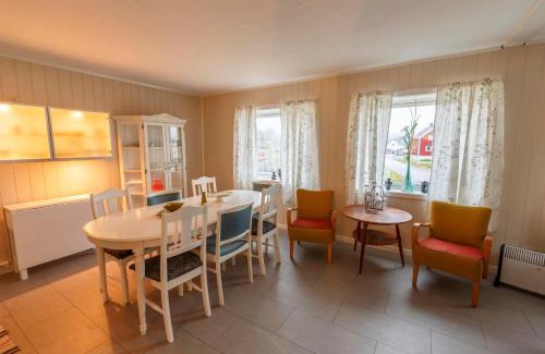 Hasvik House | Elfridastua