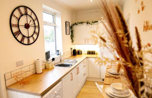 Newcastle-upon-Tyne House | Elite 49 Stays