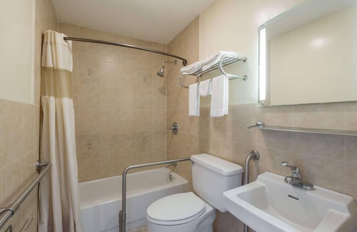 Central Village Hotel | Elite Inn
