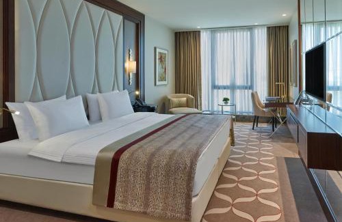 Halkali Hotel | Elite World Grand Istanbul Basın Ekspres