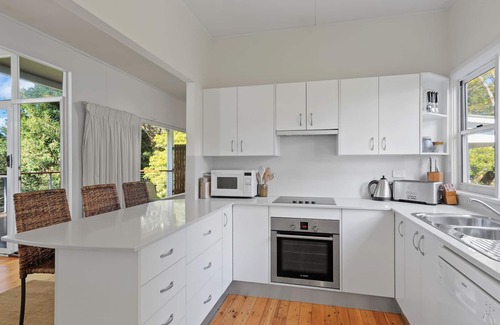 Vincentia House | Elizabeth Cottage, Jervis Bay