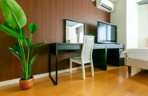 Shikitsuhigashi Apartment | ELLE Namba Villa