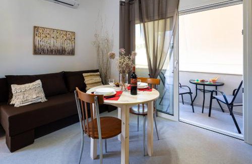 Spilion Apartment | Ellies Secret Nest - 1bd 3pl