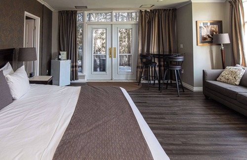 Ingersoll Hotel | Elm Hurst Inn & Spa