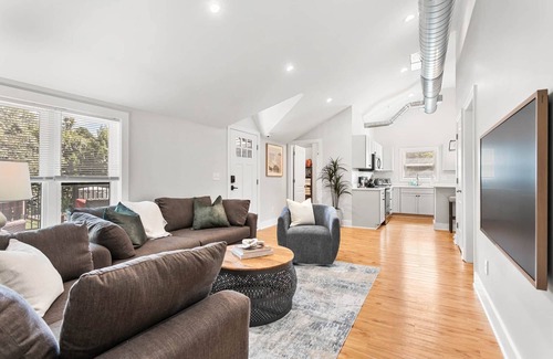 Elon Apartment | Elon Loft