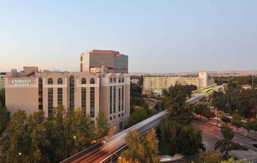 Contra Costa Centre Hotel | Embassy Suites by Hilton Walnut Creek