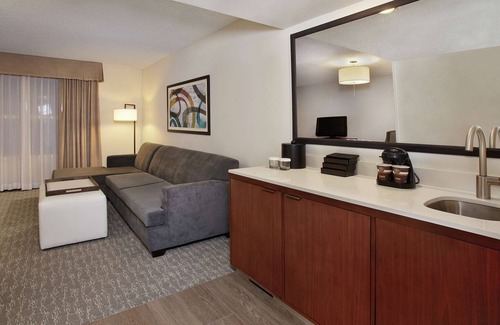 Northeast Anaheim Hotel | Embassy Suites by Hilton Anaheim North