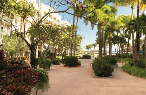Dorado del Mar Resort | Embassy Suites by Hilton Dorado del Mar Beach Resort