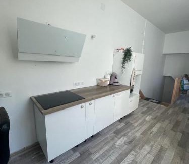 Mitsamiouli Apartment | Embid Palace