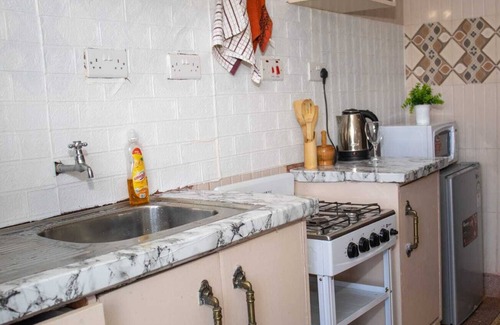 Embu Apartment | Embu 1 & 2-bedroom Air-bnb with WiFi in charming Embu