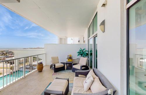 Galveston Apartment | Emerald by the Sea #711