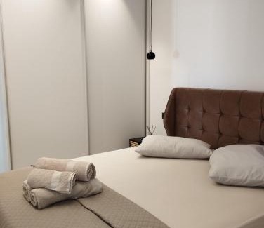 Assos-Lechaio Apartment | Emerald