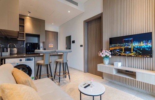 Da Kao Apartment | Emily Lim Tower Luxury Saigon Center