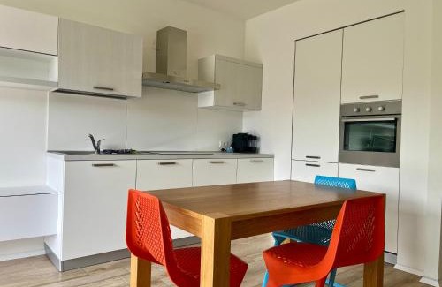 Riva del Garda Apartment | Emma‘s Riva-Dream - sonnige 2-Zimmer-Wohnung mit Garage und Balkon in Riva del Garda