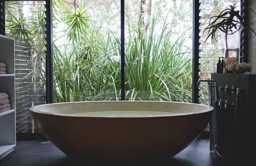 Quedjinup Hotel | Empire Spa Retreat