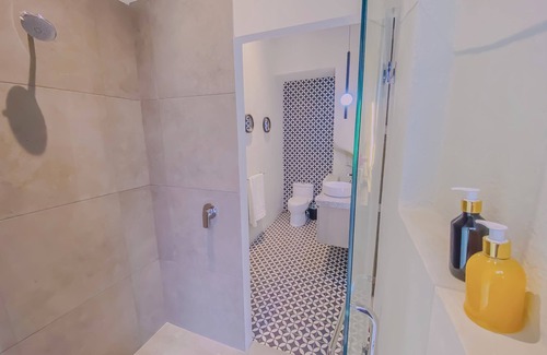 Puebla Historic Center Apartment | Enchanting suite with WiFi, King size-bed in Puebla. excellent location.