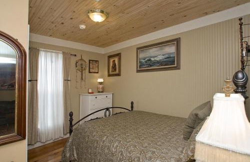 Seaview House | Enchanted Cottages by the Sea