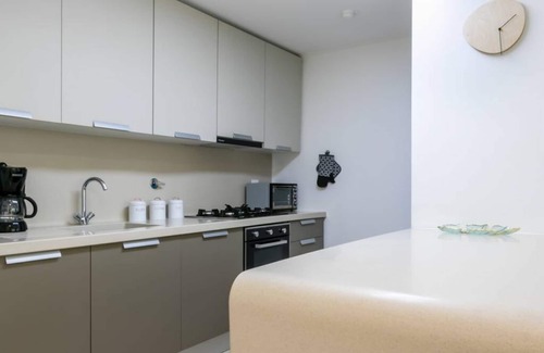 Tumba Vieja House | Enchanting Ocean View | PH Boutique Quartier del Mar
