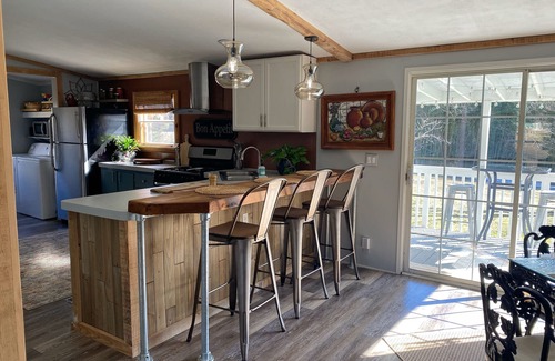 Candler House | Enchanting Private Property! Minutes from fine dining,award winning breweries!