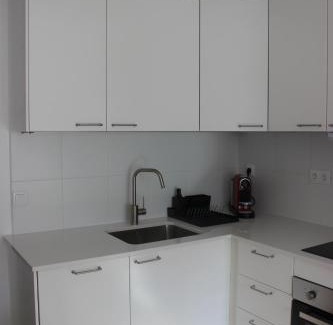 Paco De Arcos Apartment | Encosta's Beach