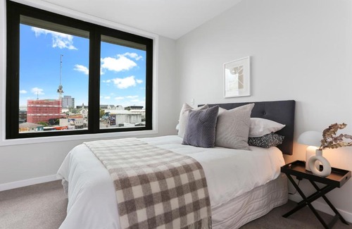 Mount Eden Apartment | Enfield Sky - Brand New Luxury Penthouse