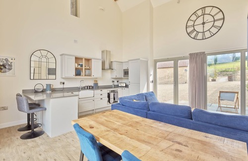 Haresfield House | English Barn Conversion at Idyllic Cotswold Farm