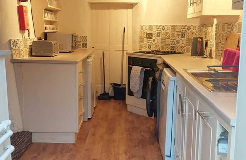 Wilmington House | English heritage Cottage Devon Dog-friendly near beaches/National Parks