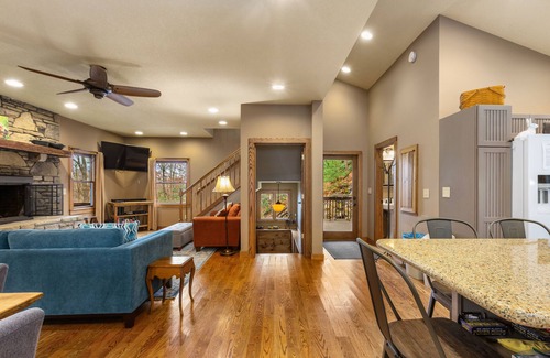 Fairview House | Enjoy a breakfast of fresh eggs by a private waterfall!